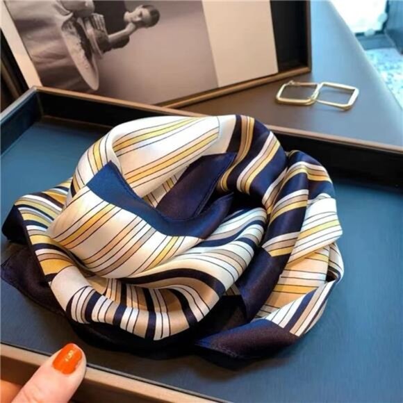 Mulberry Silk 21"x21" Neck Scarf - Small Square Scarf for Women, Gift-Ready - Picture 5 of 6